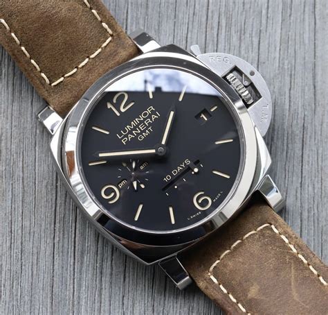 panerai luminor pam00533|panerai luminor vs marina.